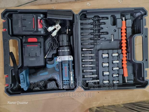 Bosch Hand Drilling Machine · Photo 2