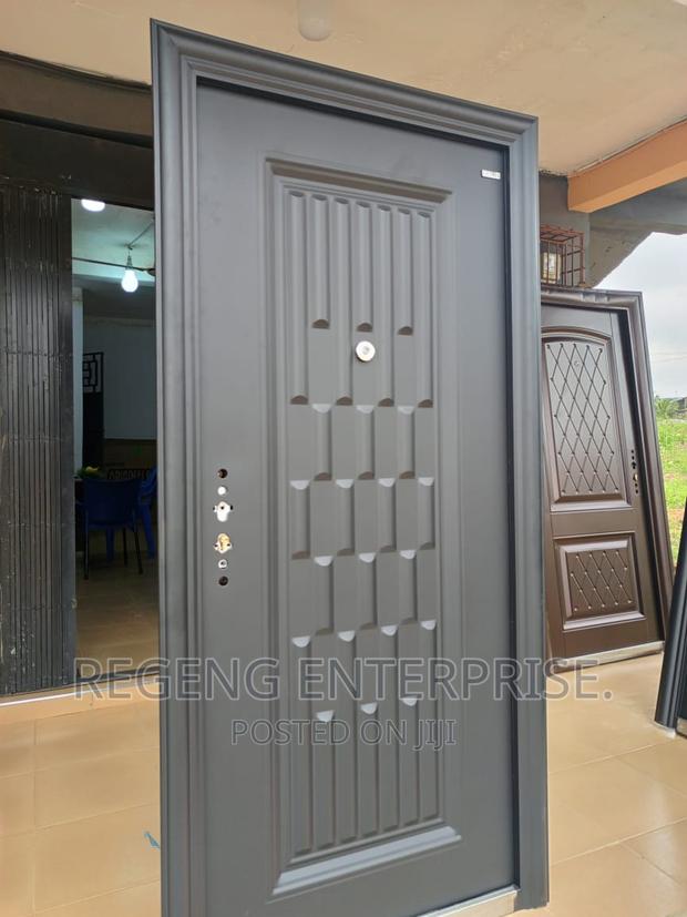 Regeng New Black Security Door · Photo 2