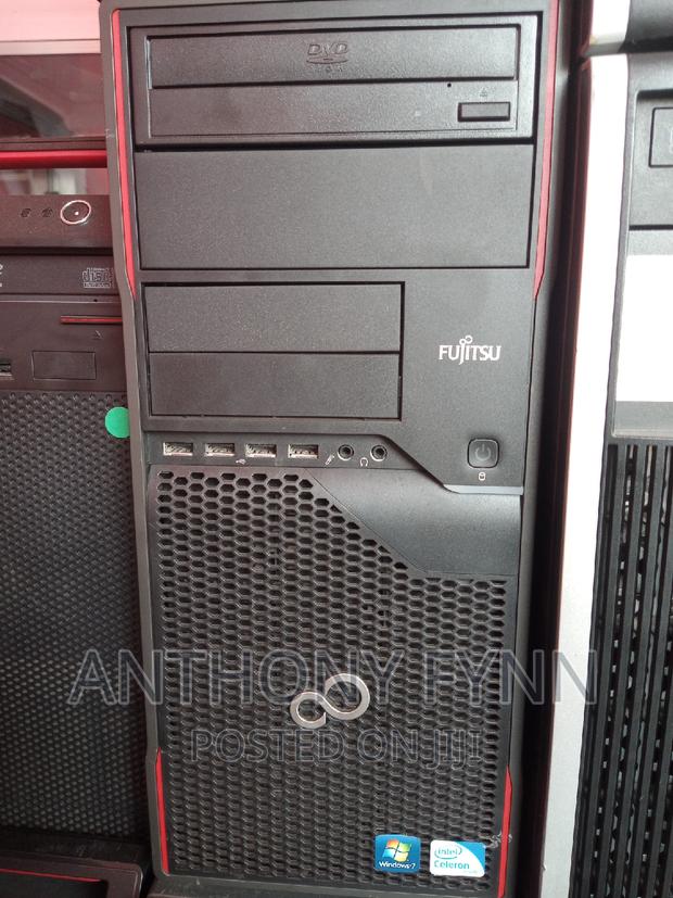 Desktop Computer Fujitsu Esprimo P757/E85+ 3GB Intel Celeron HDD 160GB