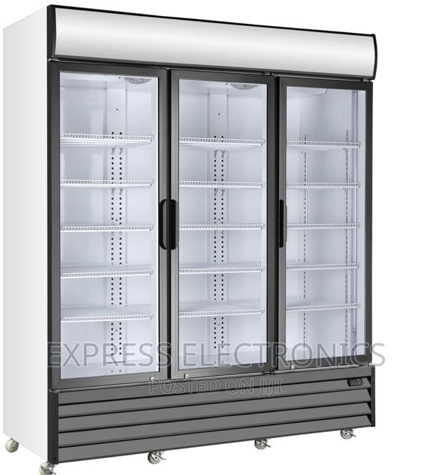 Lovely New PVC 150 3 Doors Pearl · Photo 2