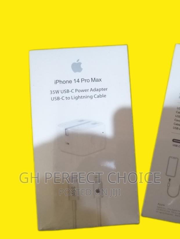 35wt Type C iPhone Charger · Photo 1