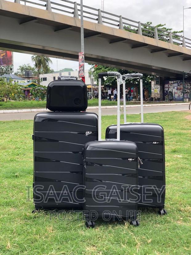 4set Anticrake Luggages/Travel Bags · Photo 4