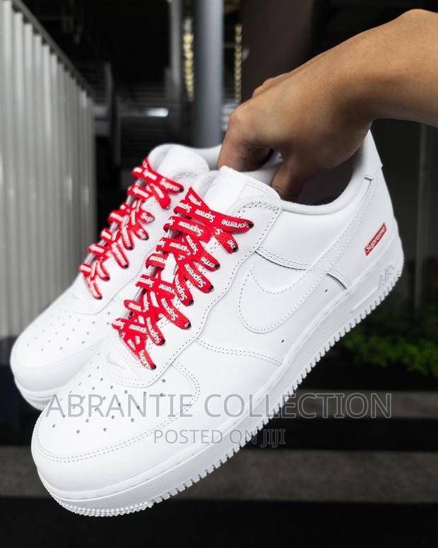 Supreme X Nike Air Force 1 · Photo 4