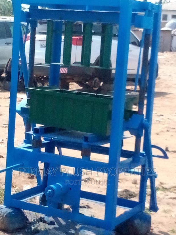 Quality and Reliable Concrete Machines · Photo 2