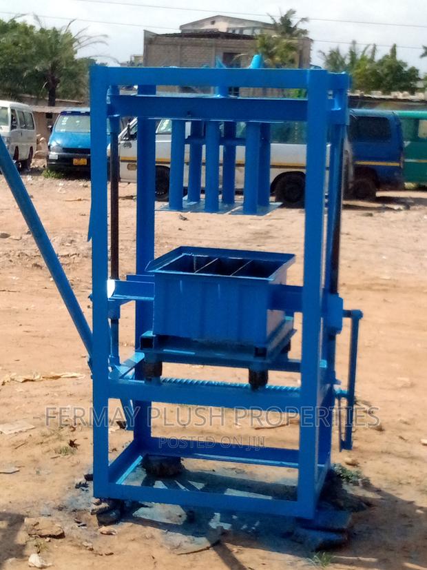 Standard Quality Block Machines for Sale · Photo 4
