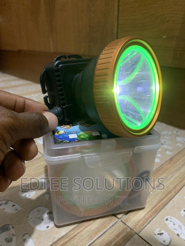Rechargeable High Power Headlamp With Regulating Switch · Photo 3