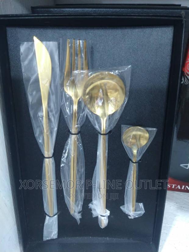 Cutlery Set · Photo 4