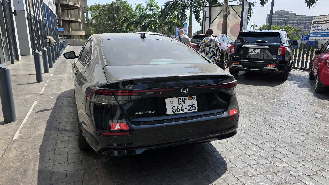 Honda Accord SE CVT 2025 Black