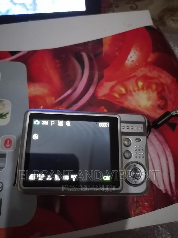 UK Used Unbranded Camera, 18mp photo 7