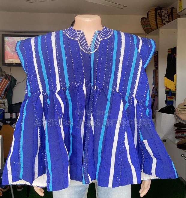 Men’S Smock - Sleeveless · Photo 3
