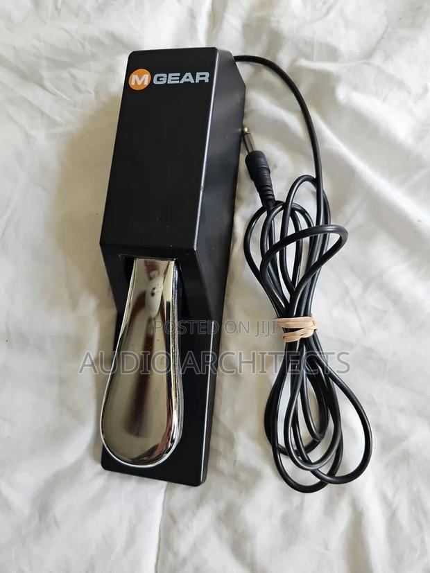 Keyboard Pedal · Photo 3