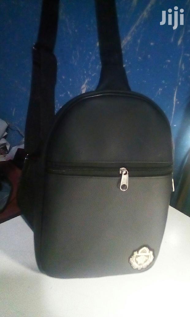 Quality And Affordable Chest Bag · Photo 4