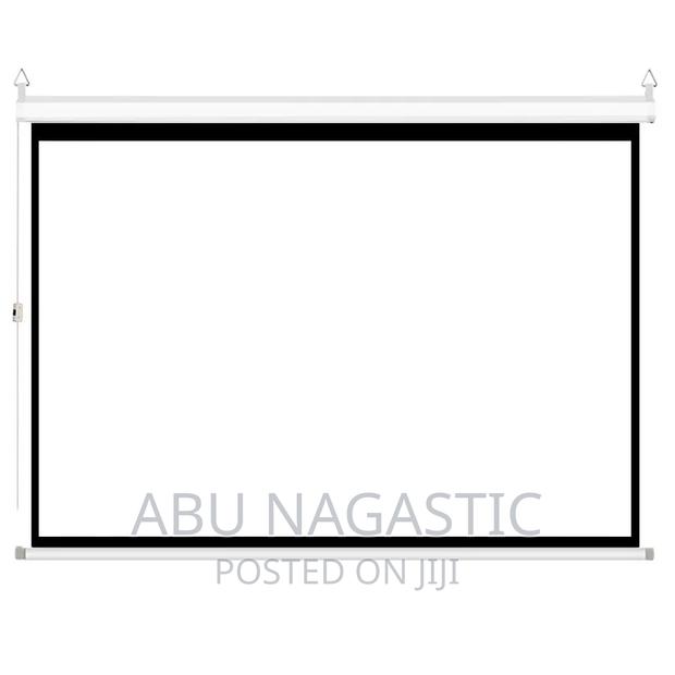 Electric Projector Screen 180x180 · Photo 4