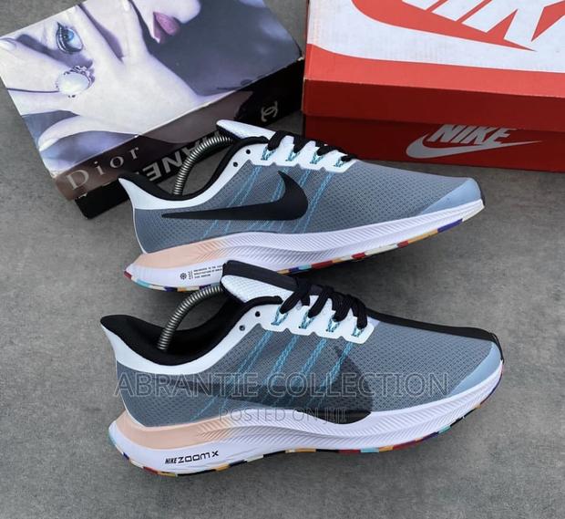 Nike Zoom Pegasus · Photo 4