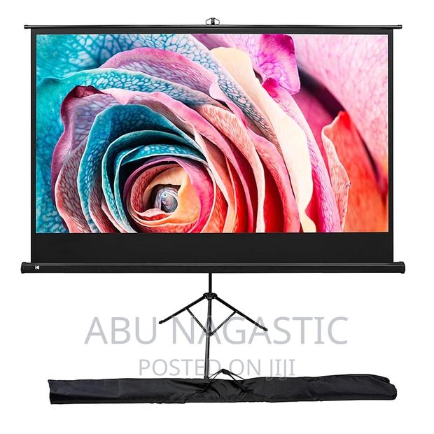 Tripod Stand Projector Screen 200x200cm · Photo 4