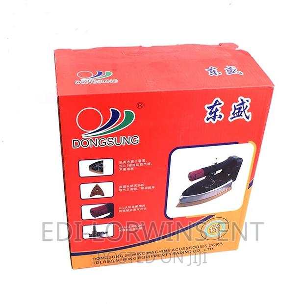 Dongsung Industrial Gravity Steam Iron photo 2