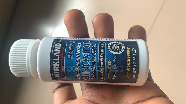 USA Approved Kirkland Minoxidil Oil · Photo 2