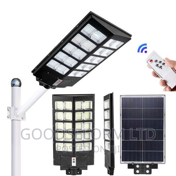 1000W Solar Street Lights · Photo 3