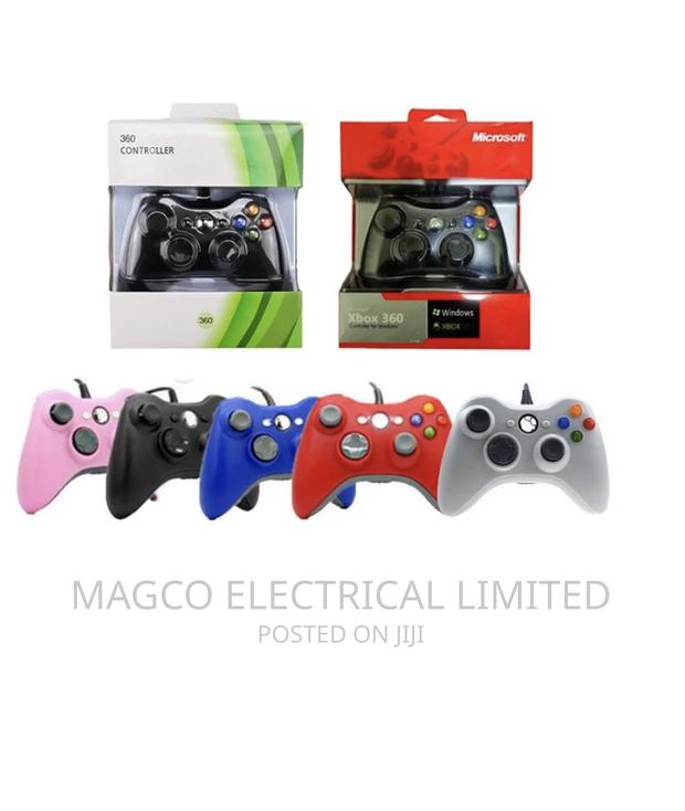 Xbox Game Controller · Photo 2