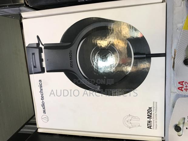Audio Technica ATH - M20X Headphone · Photo 3