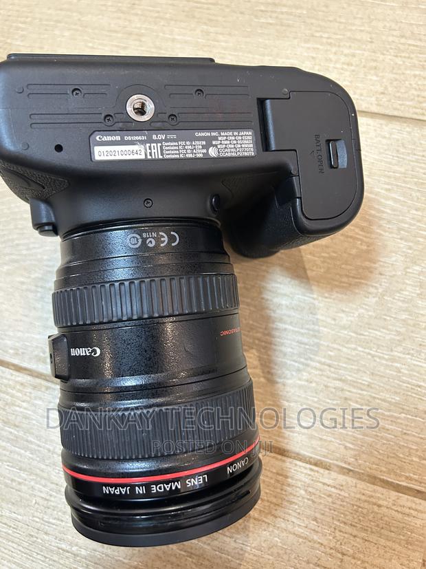 Canon 6d Mark Ii With 24 - 105mm Lens photo 6