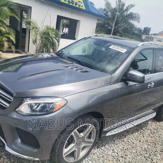Mercedes-Benz GLE-Class GLE 350d 4MATIC 2018 Silver
