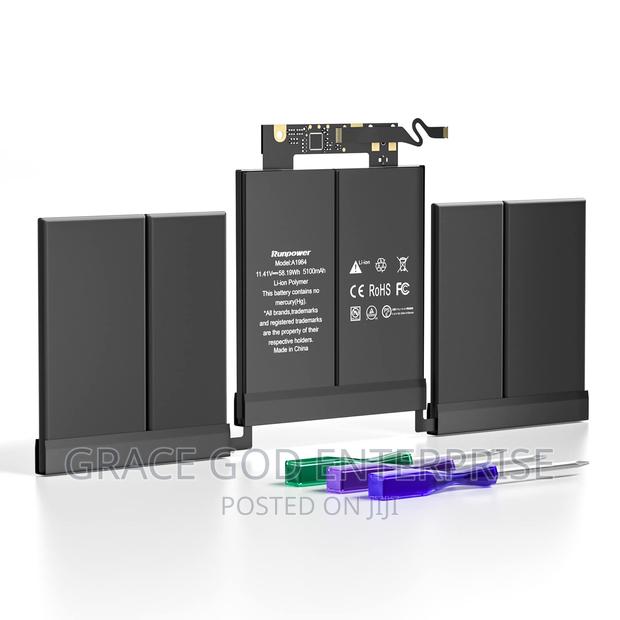 Macbook Pro 13-Inch 2018 - 2019, A1989/2159 Battery (1964) · Photo 3