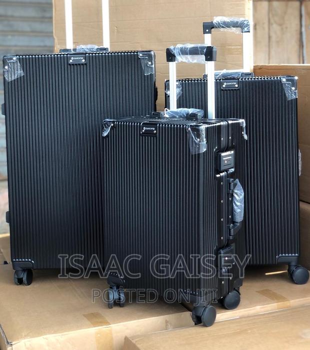 Uni-cross Zipless Luxury Anticrake Luggages/Travel Bags · Photo 3
