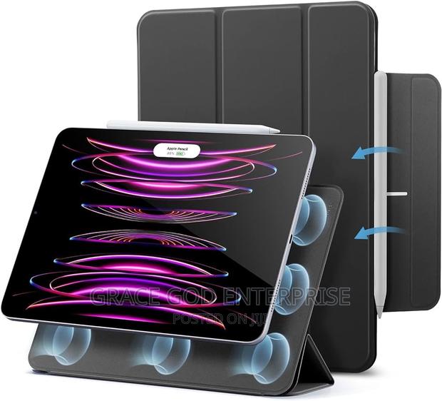 Genuine iPad Leather Magnetic Case 12.9/11 Inches · Photo 3