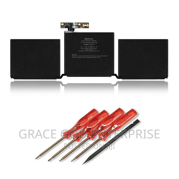 Apple Macbook Pro 13" 2016/2017 (A1708) Battery - A1713 · Photo 3