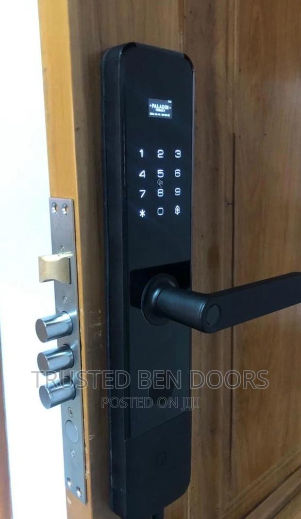 Paladin Smart Biometric Locks for Wooden/Security Doors · Photo 2