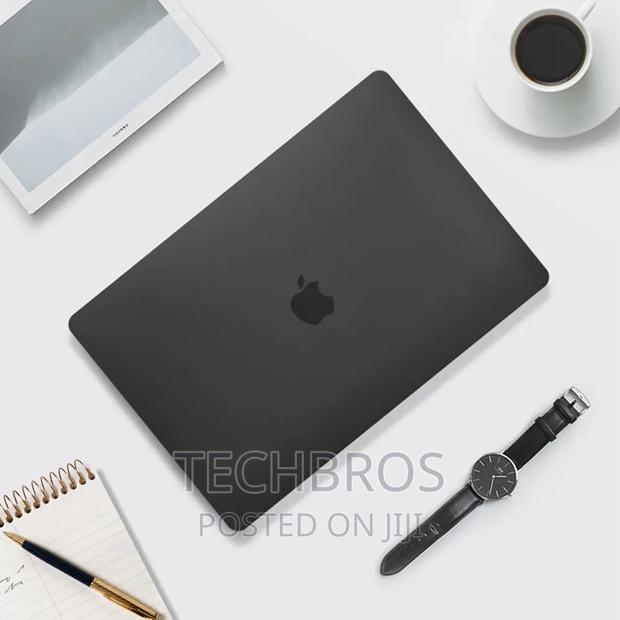 Macbook Air Case M2 15.3 Inches Latest · Photo 3