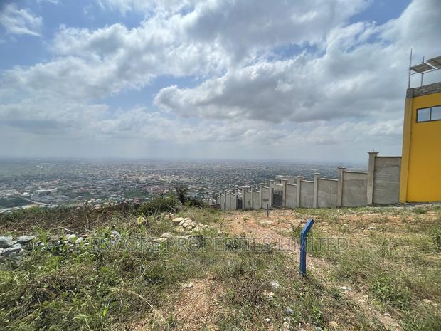 Hill Top Service Plots of Land With the View of Accra · Photo 2