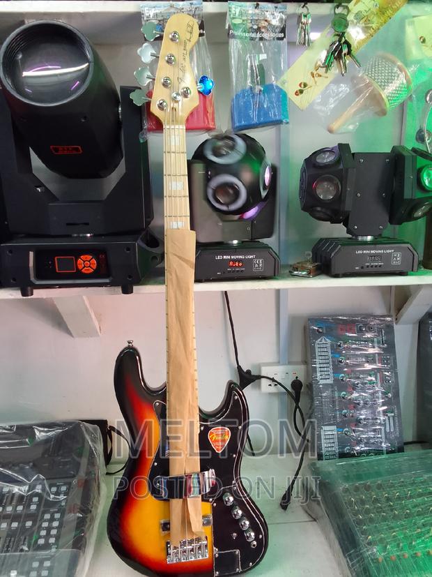 Fender Jazz Bass Guitar (Active) · Photo 1