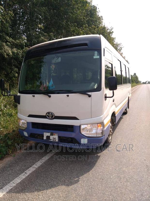 Rent Coaster 30 Seater Buses · Photo 4