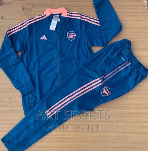 CLUB Tracksuits · Photo 4