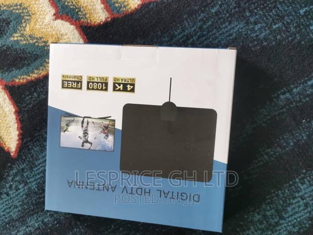 Digital ULTRA HD Tv Antenna · Photo 2