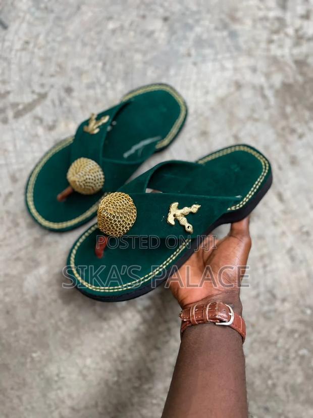 Wear Classy To Flex With The Big Boys · Photo 2