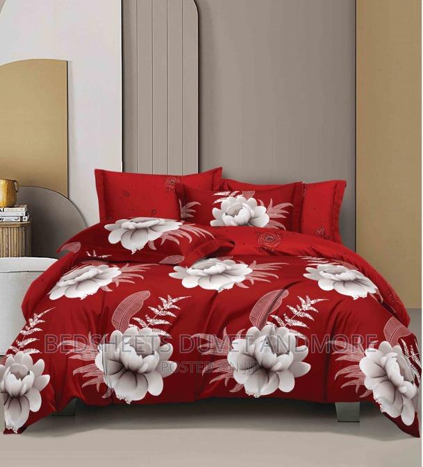 Red Duvet Set for King and Queen · Photo 2