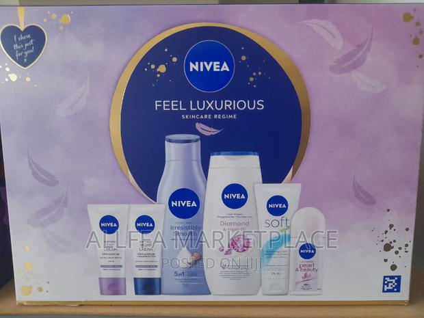Nivea Feel Luxurious Gift Set · Photo 2