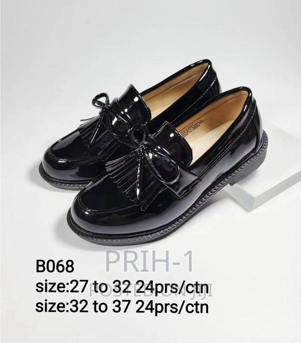 Boys Quality Shoe · Photo 2