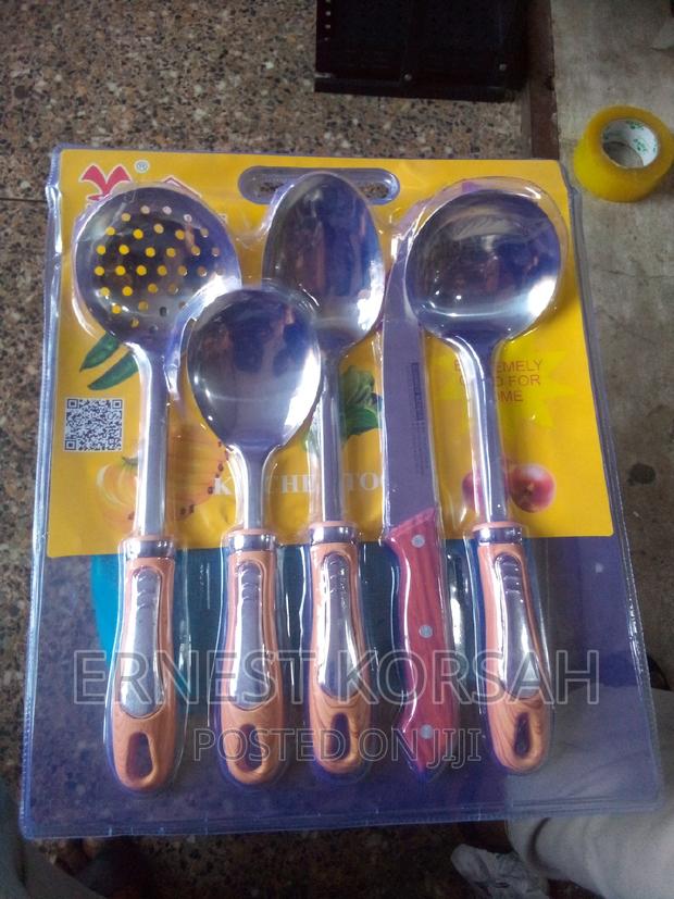 5 PCS Kitchen Tool · Photo 2