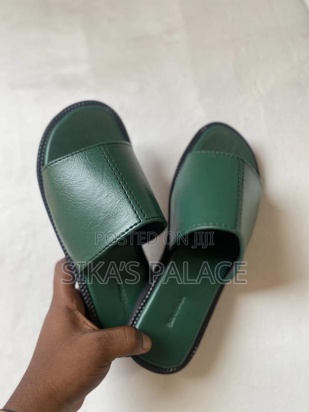 Royal Green Slippers · Photo 2
