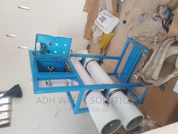 Reverse Osmosis/Water Treatment Machine photo 2