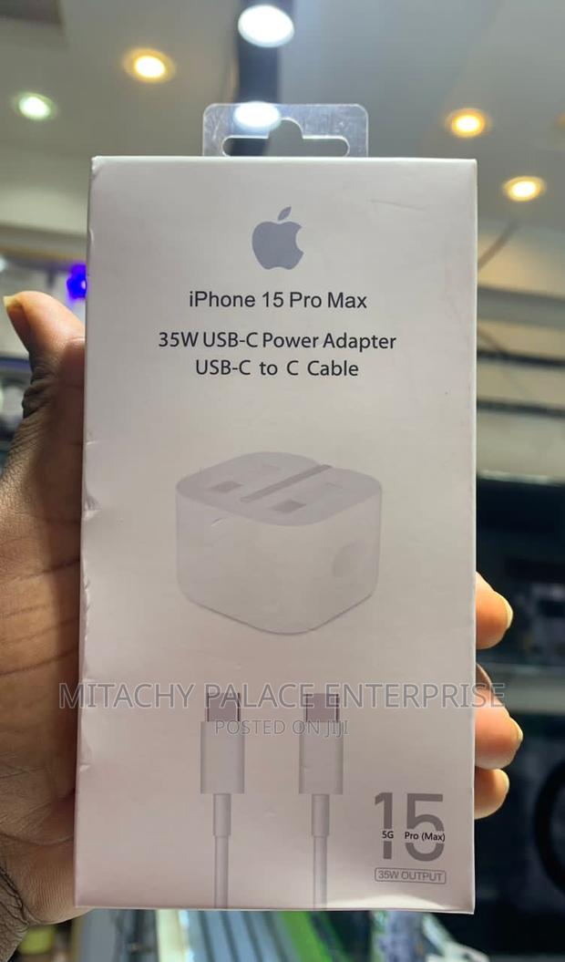 iPhone 15 Pro Max Charger 3 Pin · Photo 1