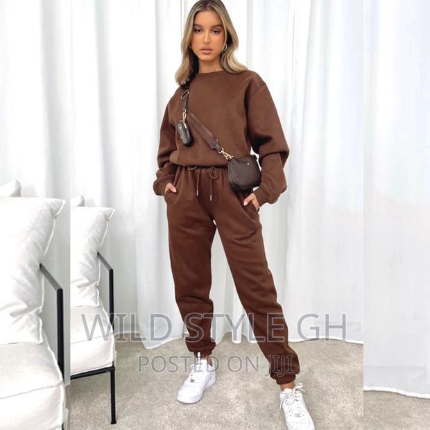 Warm Premium Sweatshirt Tracksuit photo 4
