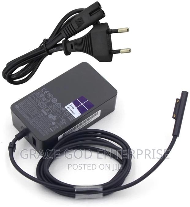 Microsoft Surface 127W Laptop Charger. · Photo 4