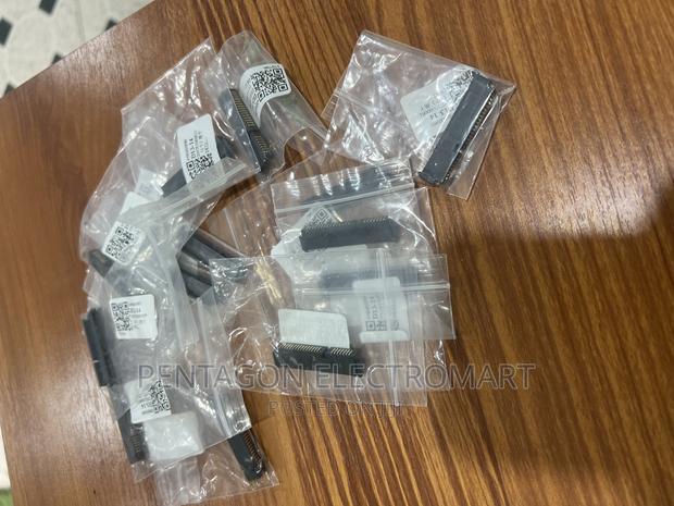 Dell Latitude E6230 E6220 Hard Drive Connector · Photo 2