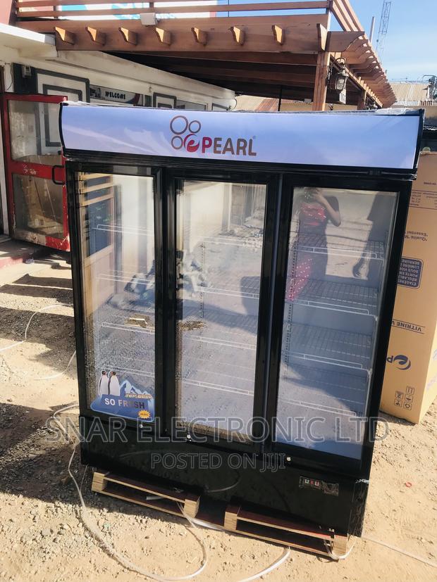 Best Pearl 950 Liters 3 Doors Display Fridge · Photo 2