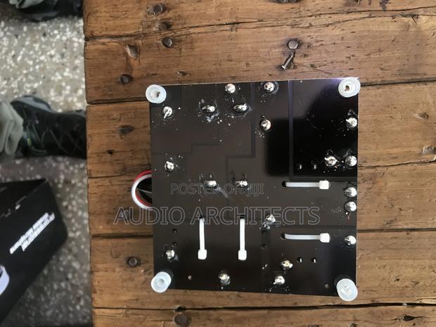 GLS 2 Way - Crossover · Photo 4